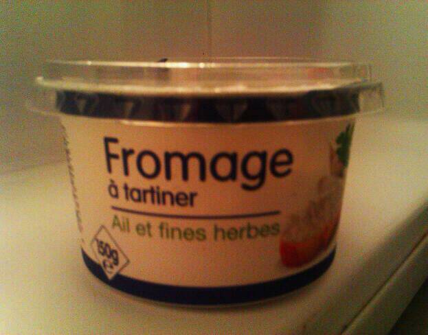 Fromage à tartiner ail et fines herbes, Prix ...